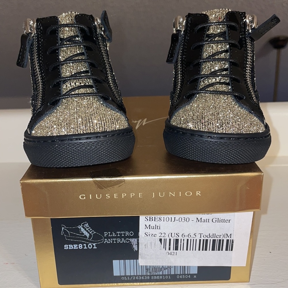 Giuseppe Zanotti shoes - Picture 3 of 7